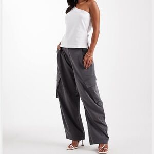 ASOS Design Petite Cargo Baggy Trousers Size 8